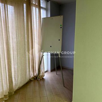 Молодіжна вул., 2/3а