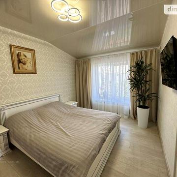 Продаж 3к Квартира Академіка Заболотного вулиця