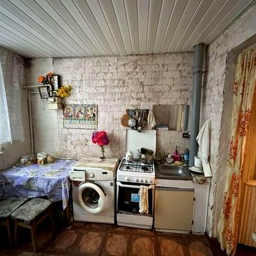 2-комн. квартира с балконом в тихом районе, Котляры, ул. Мира 6