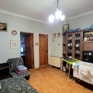 Довженка вул.