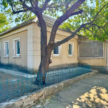 Павла Глазового вул., 6