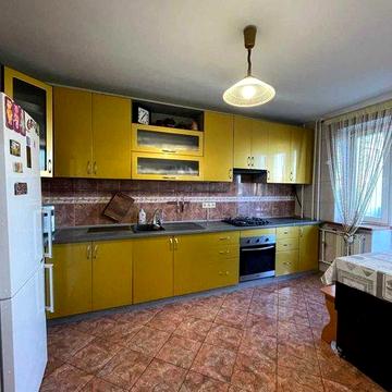 Здам 2 кімнатну квартиру вул. Металургів для родини