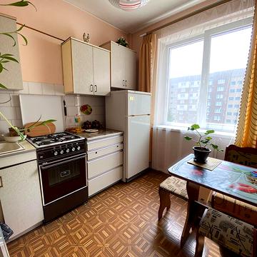 Довгострокова оренда 2к Квартира Хуторівка вулиця