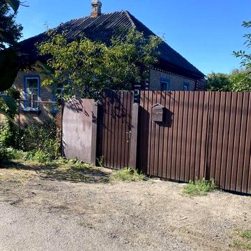 Ексклюзивний продаж добротного будинку неподалік АТБ на Хімселищі