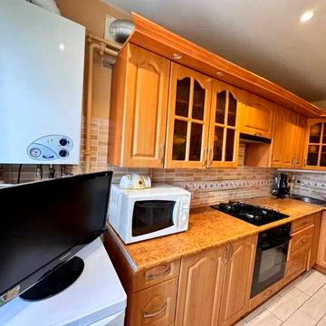 Продам уютная 3к квартира Гладкова 12 Квартал Квартальная