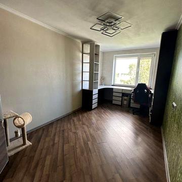 2-кімнатна квартира 45 кв. м, Бойова , з ремонтом, готова до заселення