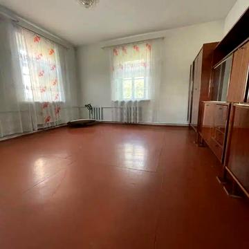 Простора вул., 13