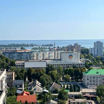 Пропонуємо до продажу Видову  Євро 3-кім квартиру в Центрі Міста