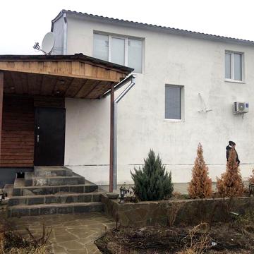 Продам 2-х эт,Дом 160 м кв р-н Змиева Чемужовка