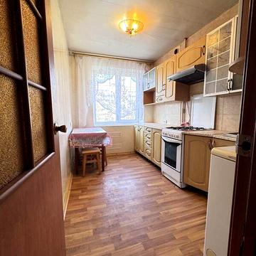 Продаж 3к Квартира Калинова вулиця