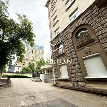 Продам 3-ком. квартиру в центре Банковая 3, Липская Институтская