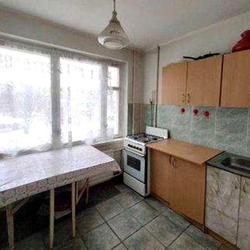Продам 3 кімн.квартиру Нестайка Всеволода,5  ст.м"Лівобережна"-5хв