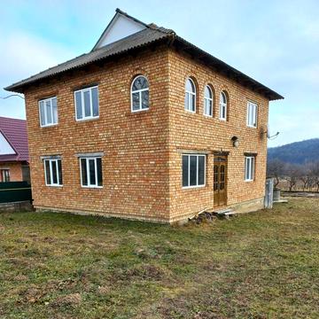 Продається будинок у с. Трійця
