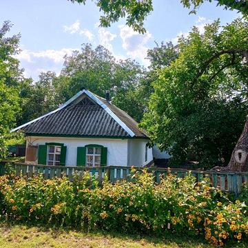 Продам будинок-дачу с.Богданівка,Знамянський р-н,Кіровоградська обл.