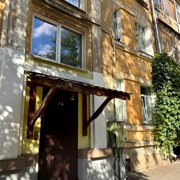 Авіаконструктора Антонова вул., 2/32 к8