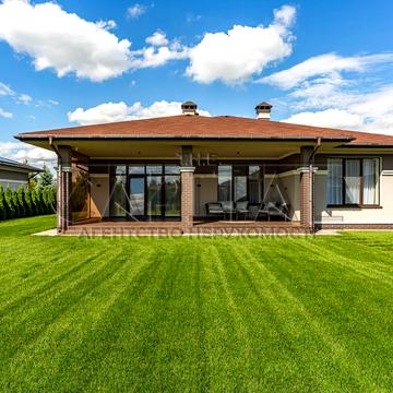 Центральна