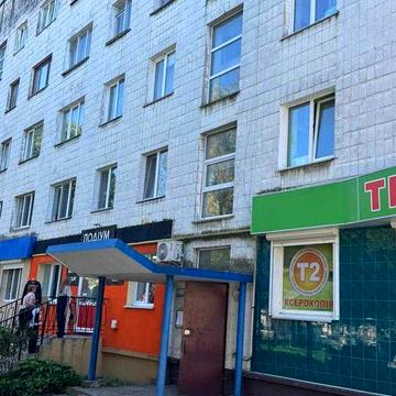 3х - на квартира, центр міста, терміново, без комісії, ціна договірна.