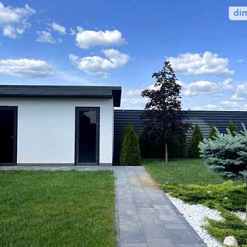 Продаж 3к Дім Миру вулиця