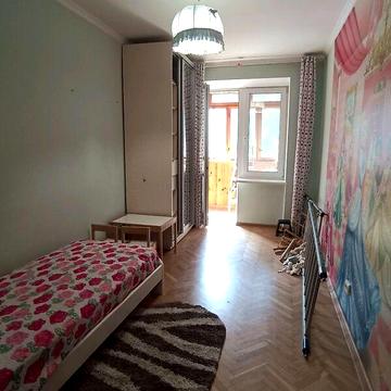Продаж 4к Квартира Доківська вулиця