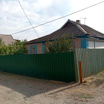 Продаю будинок( не кутовий )вул Черемшини, Карнаватка