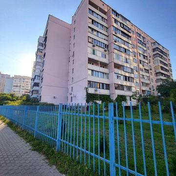Оренда 3-кімн кварт..90кв.м Гмирі 15,м.Позняки,напроти Епіцентру