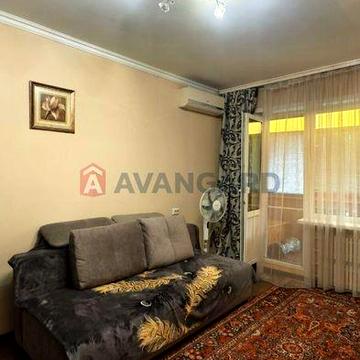 Продам квартиру (Заводський район)
