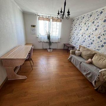 Затишна 2 кім квартира !