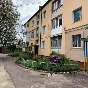 Продаж 3к Квартира Червоногірська вулиця