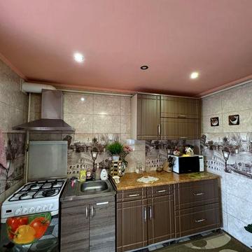 Продаж 2-х будинків у Великій Коренихі по ціні одного!