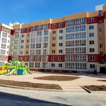 Будівельна вул., 48