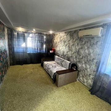 Продам 2х кімнатну квартиру по вулиці Державності.