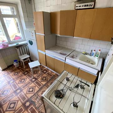 Саксаганського вул., 92