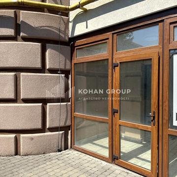 Староміська вул., 52б