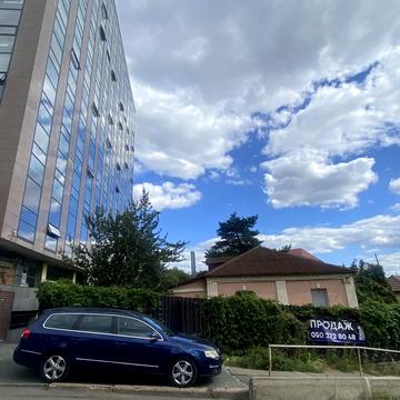 Валерія Лобановського просп. (Червонозоряний), 56/21-А