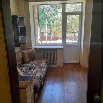 Продам 2 ком кв. метро ХТЗ в 5 минутах