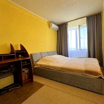 Продам 2-х кім квартиру в р-ні Парка Олександрії /Сертифікат