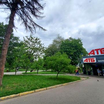 1к Мазепи Парк Шевченка вторинка Цегла !