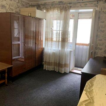 Продаж 1к Квартира Космонавтів вулиця