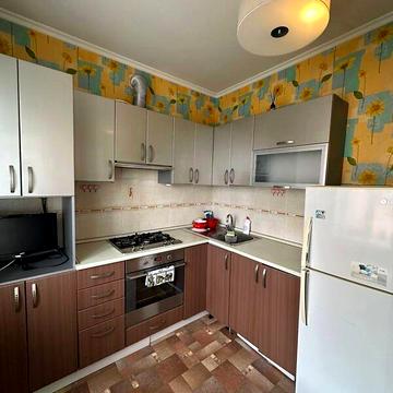 Продаж 1к Квартира Академіка Сахарова вулиця