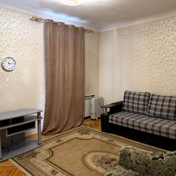 Володимирська вул., 82-А