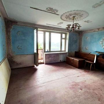 Продам 2 кімнатну квартиру в с.Тучин. Без ремонту