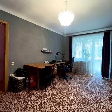 Сдам-снимите однокомнатную квартиру по. Б. Хмельницкого