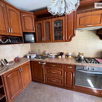 Продаж 2к Квартира Спортивна вулиця