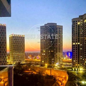 Продаж 1к квартири бізнес клас на березі Дніпра з ремонтом 50 м кв ЖК Зарічний