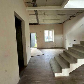 Продаж! Дуплекс з незакінченим РЕМОНТОМ по хорошій ціні. Оформлення 2%