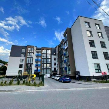 1кім. вул. Тернопільська, поруч Парку