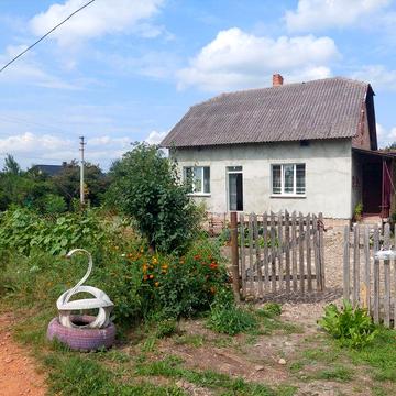 Продаж  будинку 61м2 вул. Івасюка м. Стебник