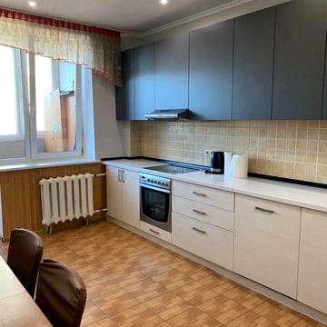 Миколи Бажана просп., 10