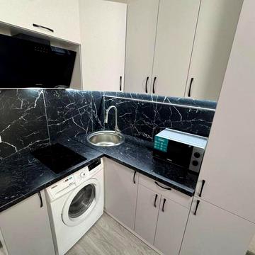 Владелец! Михайлика 4! Сдам квартиру