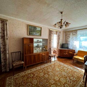 Продаж 3-кімнатної квартири,гарне місцерозташування!